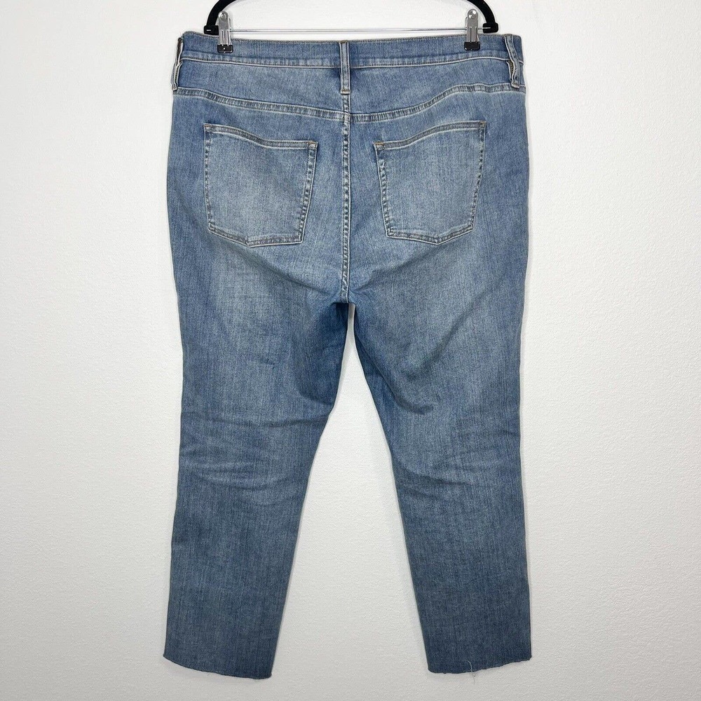 J. Crew 9" Vintage Slim-Straight Jeans in Blue Vista Wash Denim BH765 Sz 34 - Picture 8 of 16